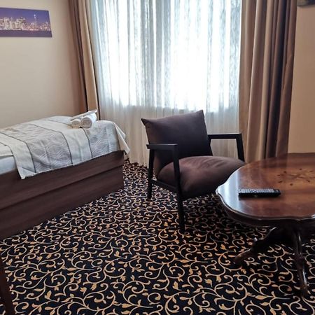 Hotel Zum Weissen Ochsen Ален Экстерьер фото